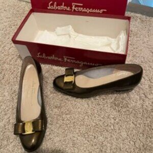 Salvatore Ferragamo Cooper Loafer with Heel SIze 5.5